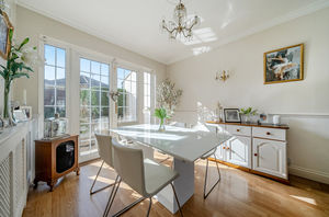 Dining room- click for photo gallery